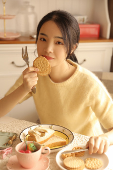 舞蹈生打屁股